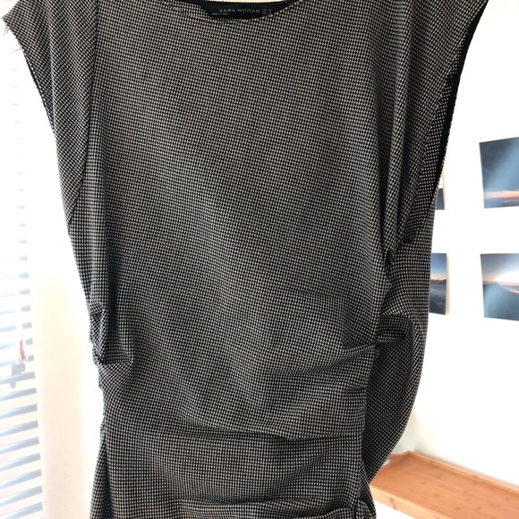 Zara Houndstooth Dress, Medium - Picture 2 of 6